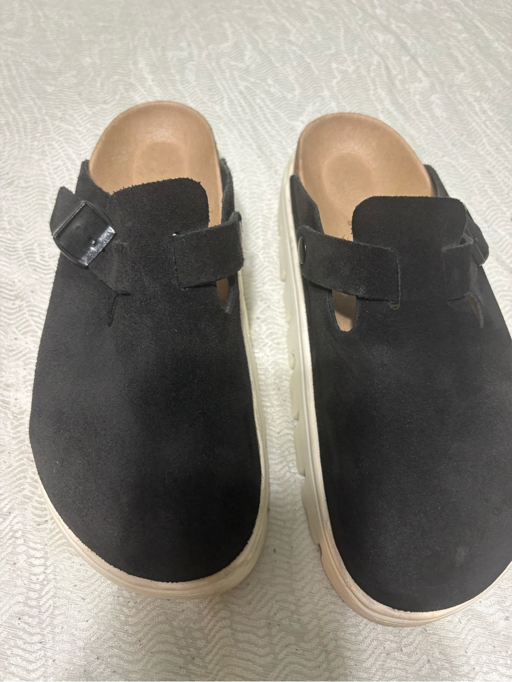 Papillon Made in Portugal Size 39 US size 9 Slip On - Picture 10 of 10